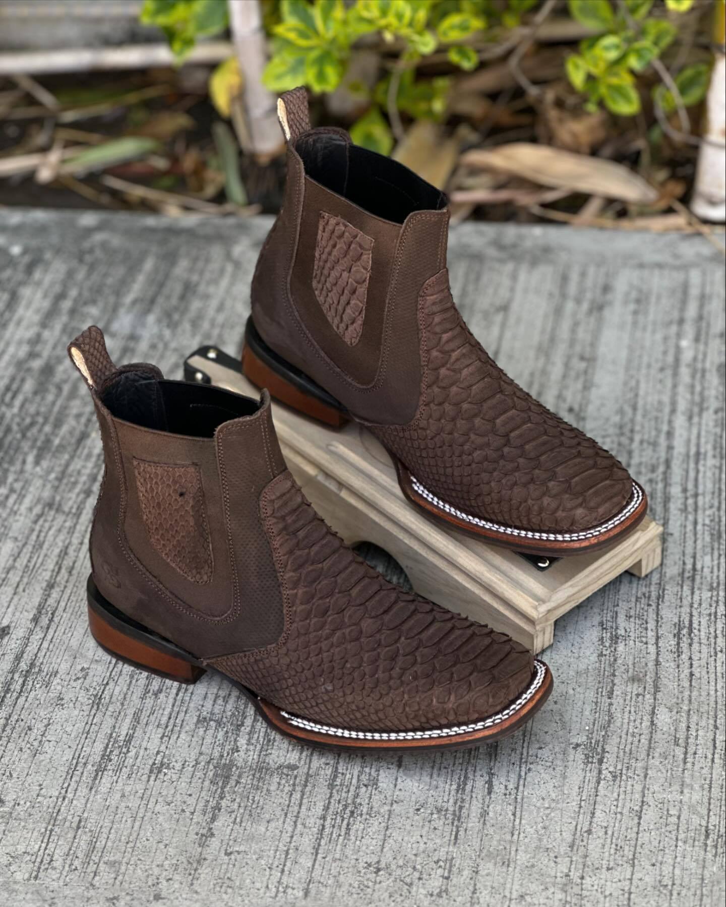 (Last Day Promotion $20 OFF)Los Altos Suede Wide Square Toe Ankle Boots