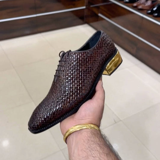 The classic Braided Leather Oxfords