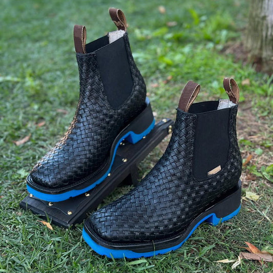 Black Basketweave Leather Botin