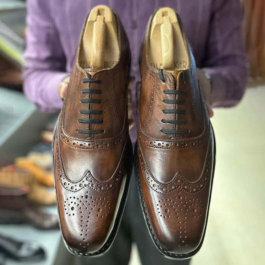 Carved Cowhide Oxford Leather Shoes